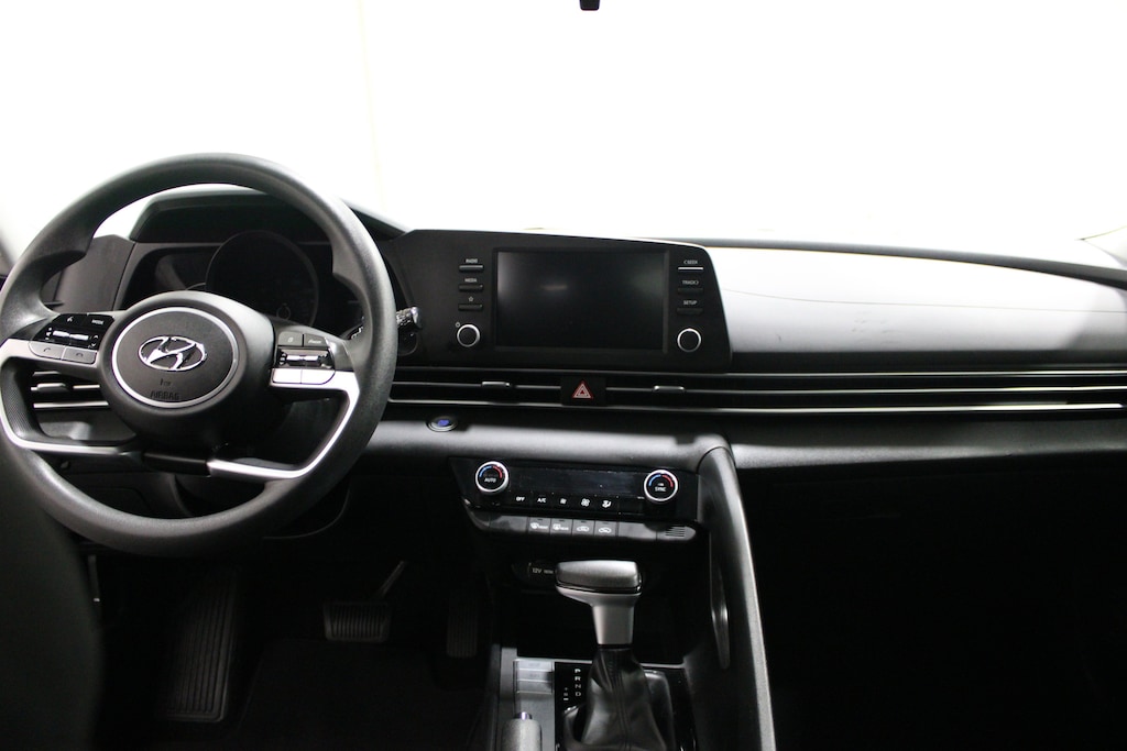 Used 2023 Hyundai Elantra SEL Sedan