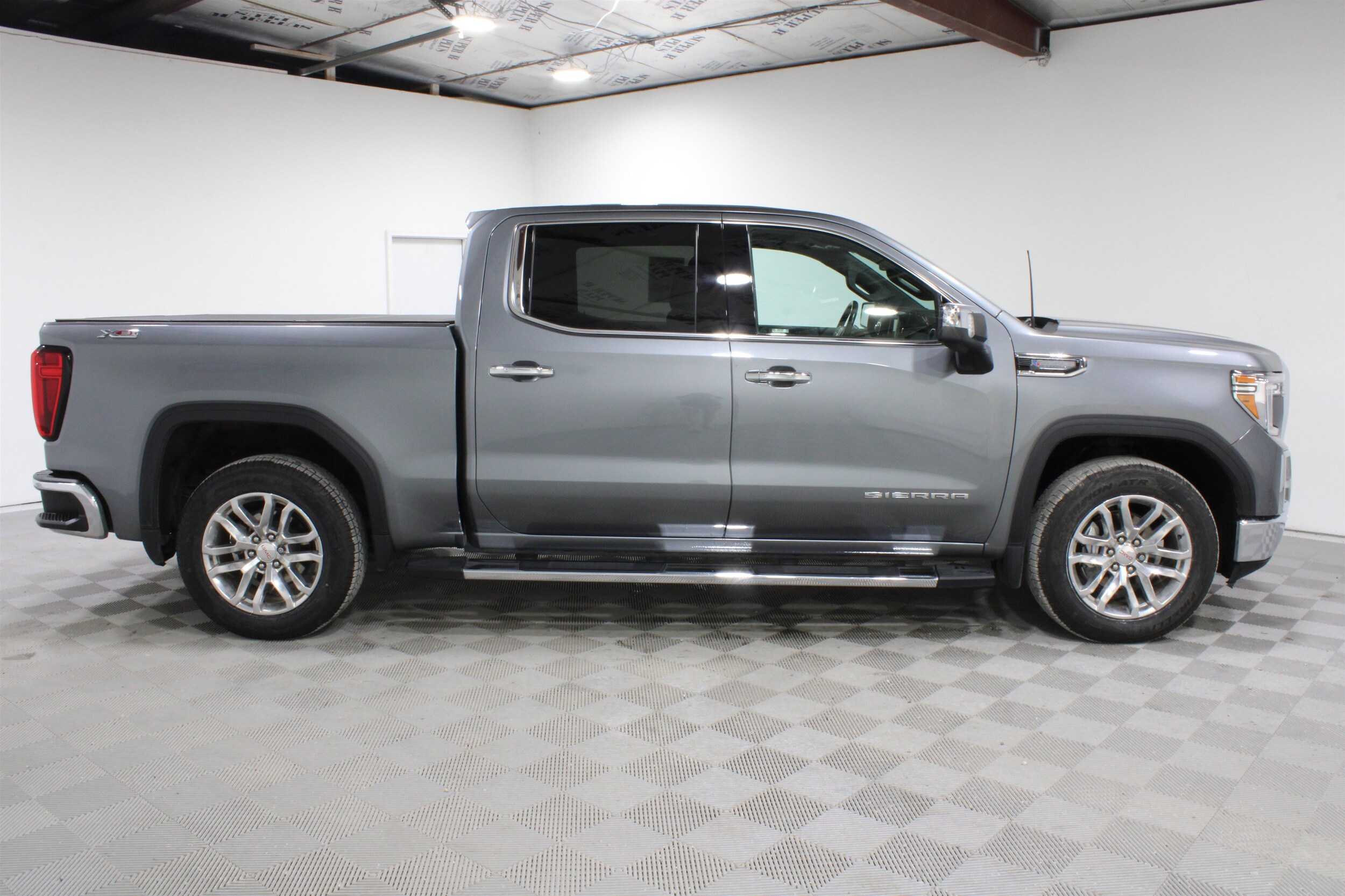 2021 GMC Sierra 1500 SLT - Photo 25