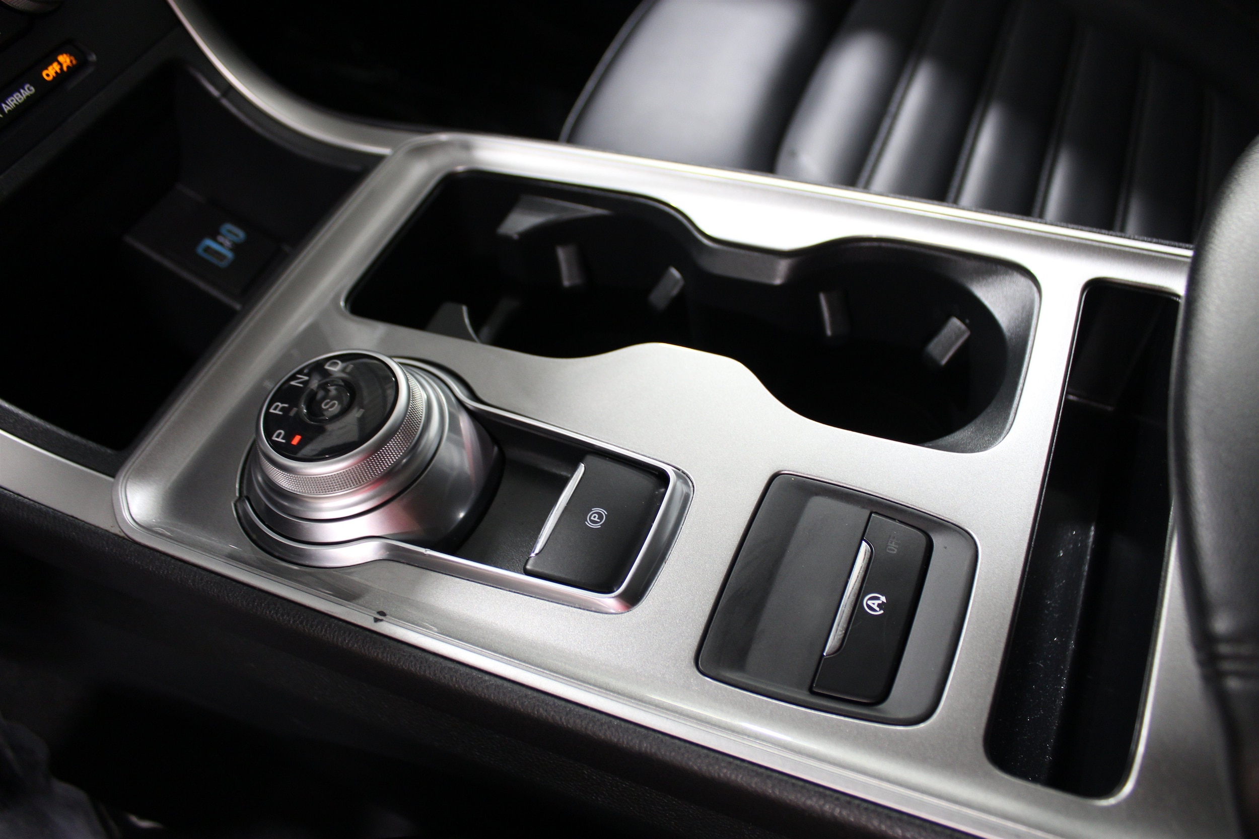 2024 Ford Edge SEL - Photo 17