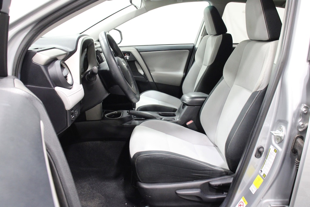 Used 2018 Toyota RAV4 XLE SUV