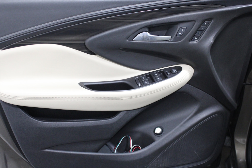 Used 2019 Buick Envision Essence SUV