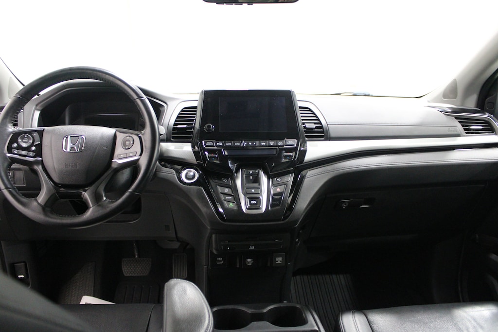 Used 2022 Honda Odyssey Touring Van
