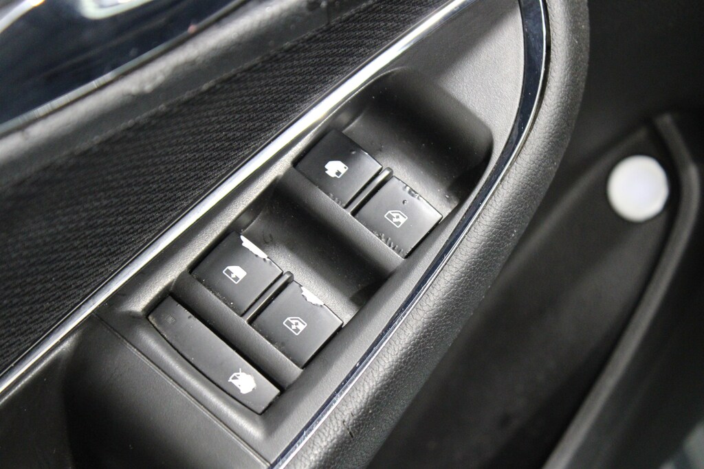 Used 2017 Chevrolet Cruze LT Auto Sedan