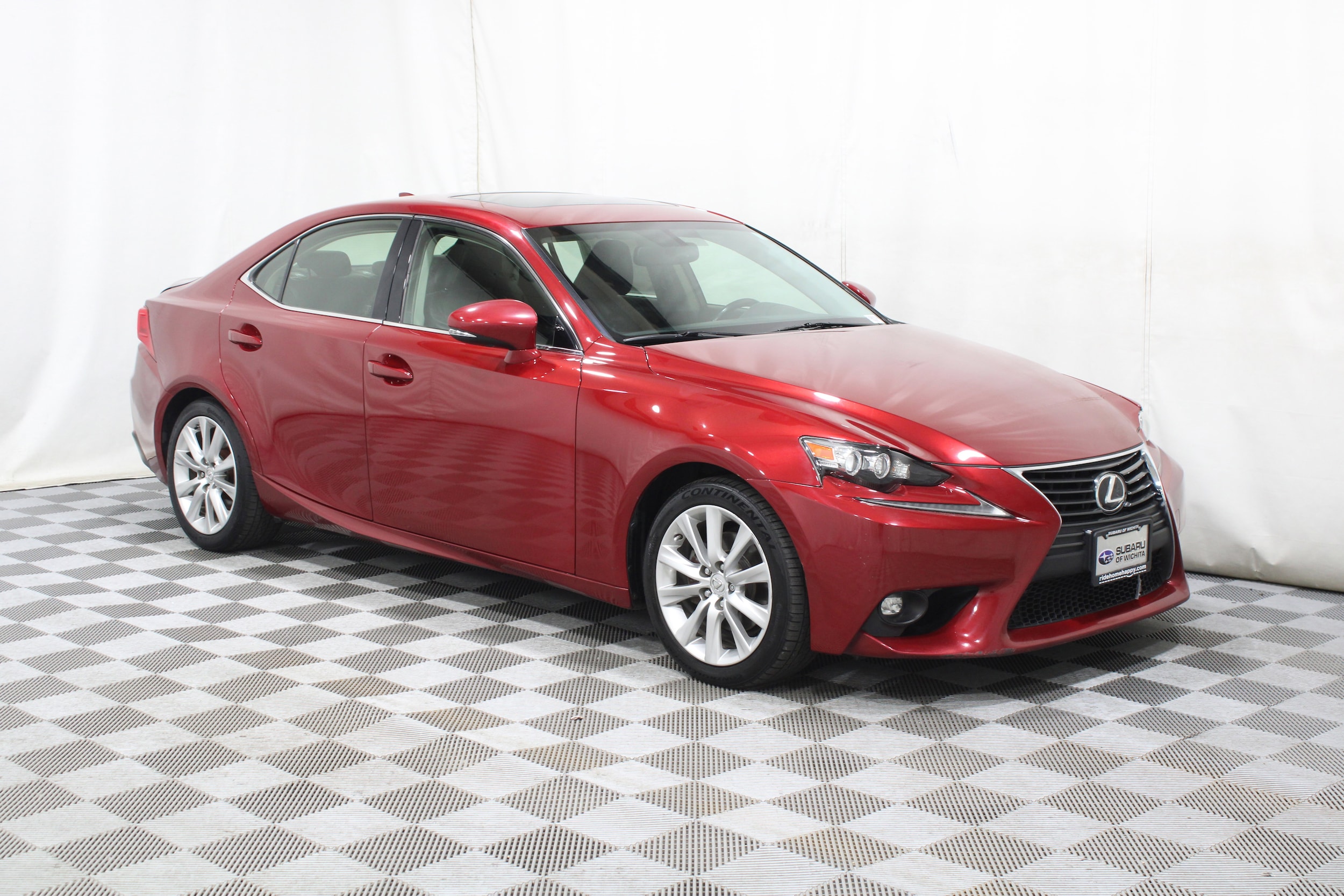 2015 Lexus IS 250's photo