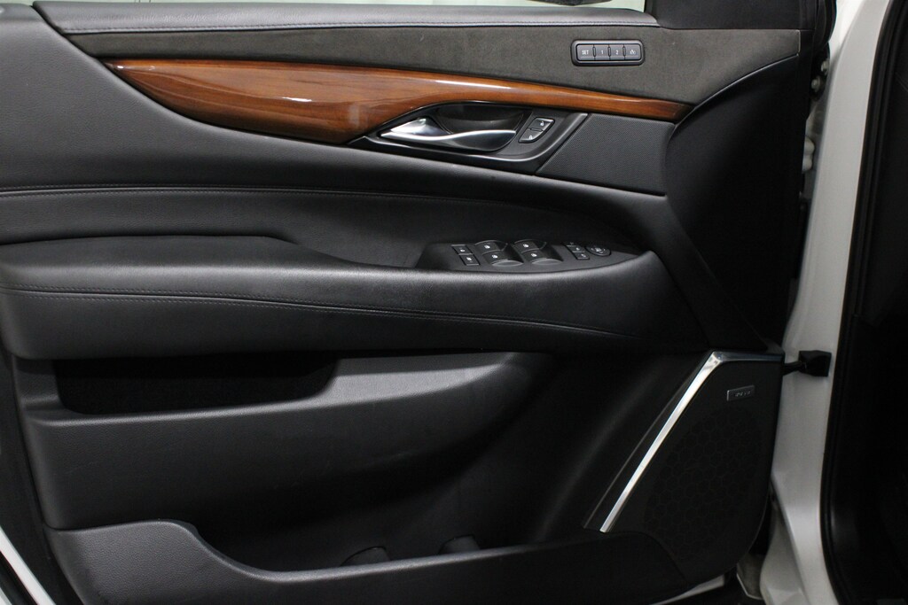 Used 2018 CADILLAC Escalade ESV Luxury SUV