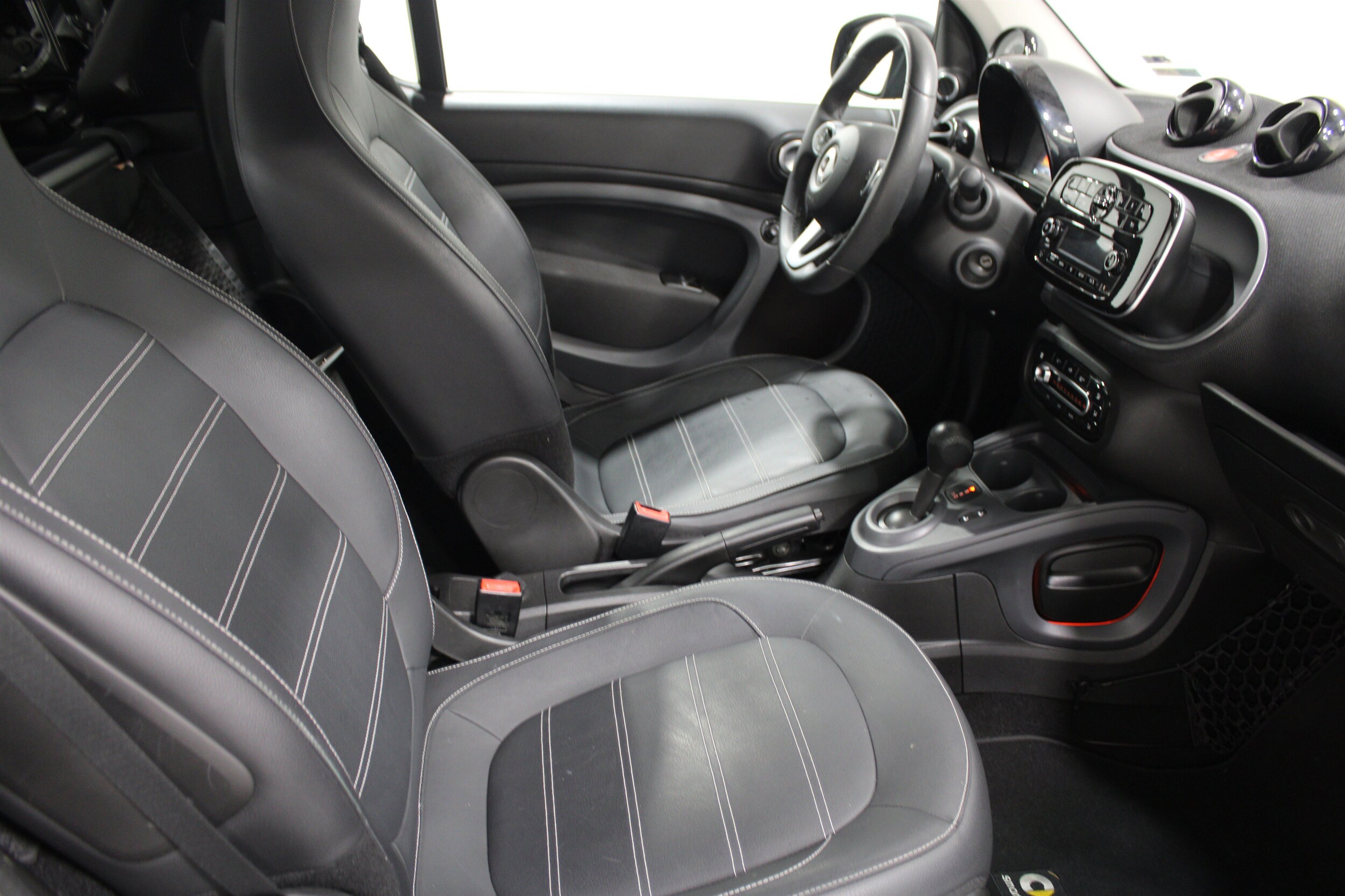 2017 smart fortwo prime - Photo 18