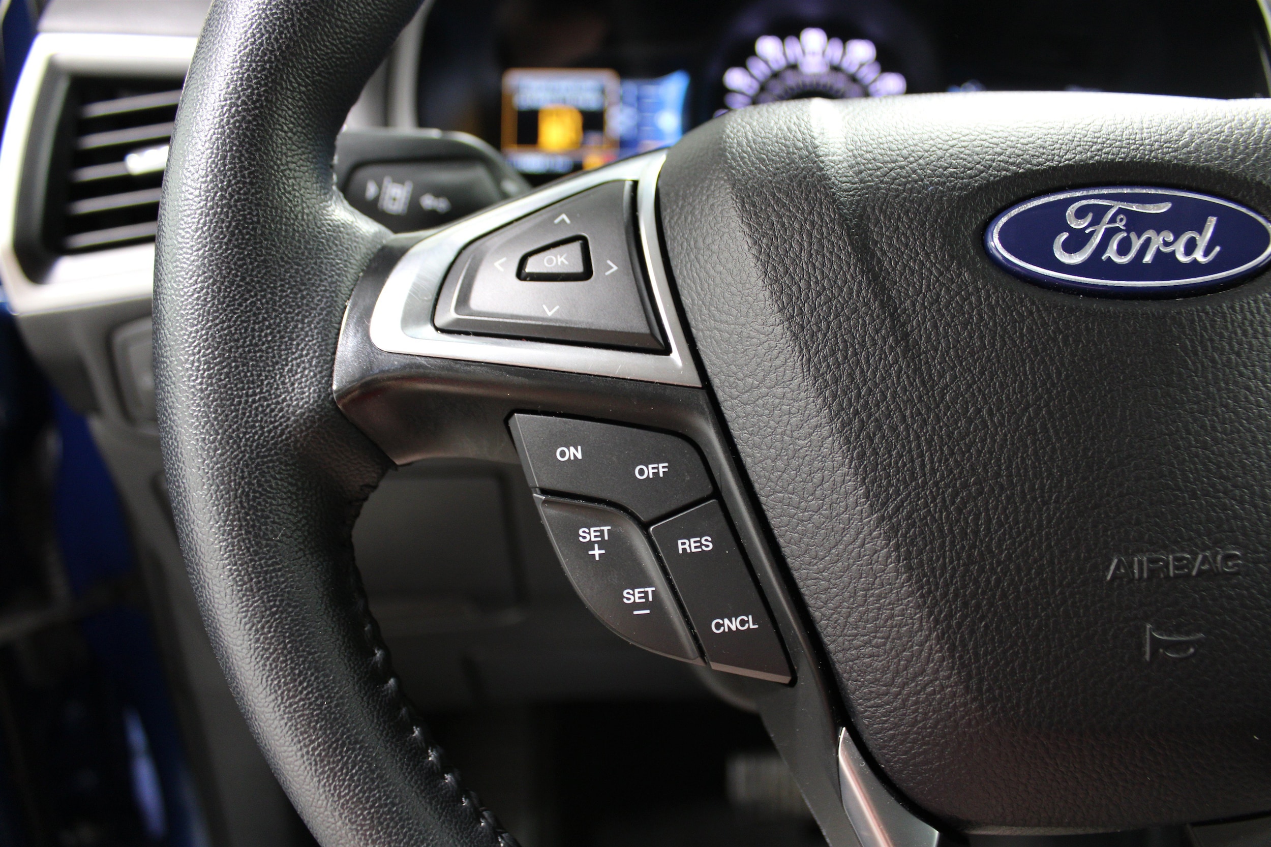 2024 Ford Edge SEL - Photo 10