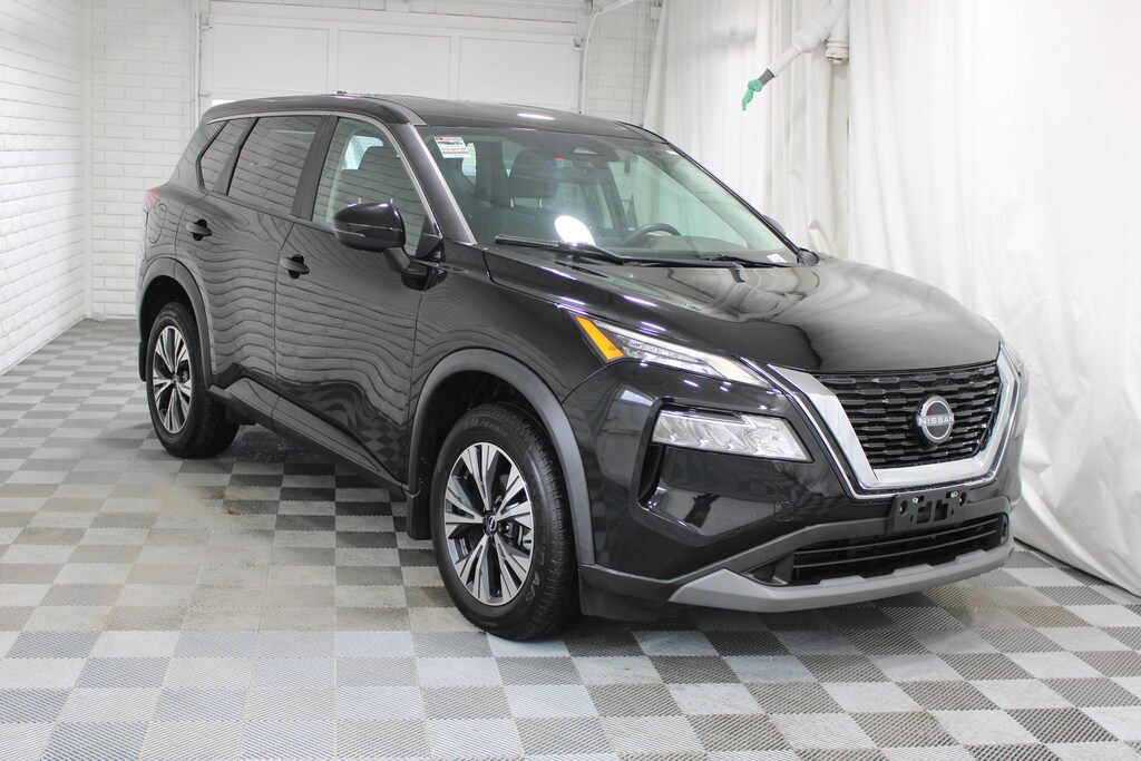 Used 2023 Nissan Rogue SV SUV