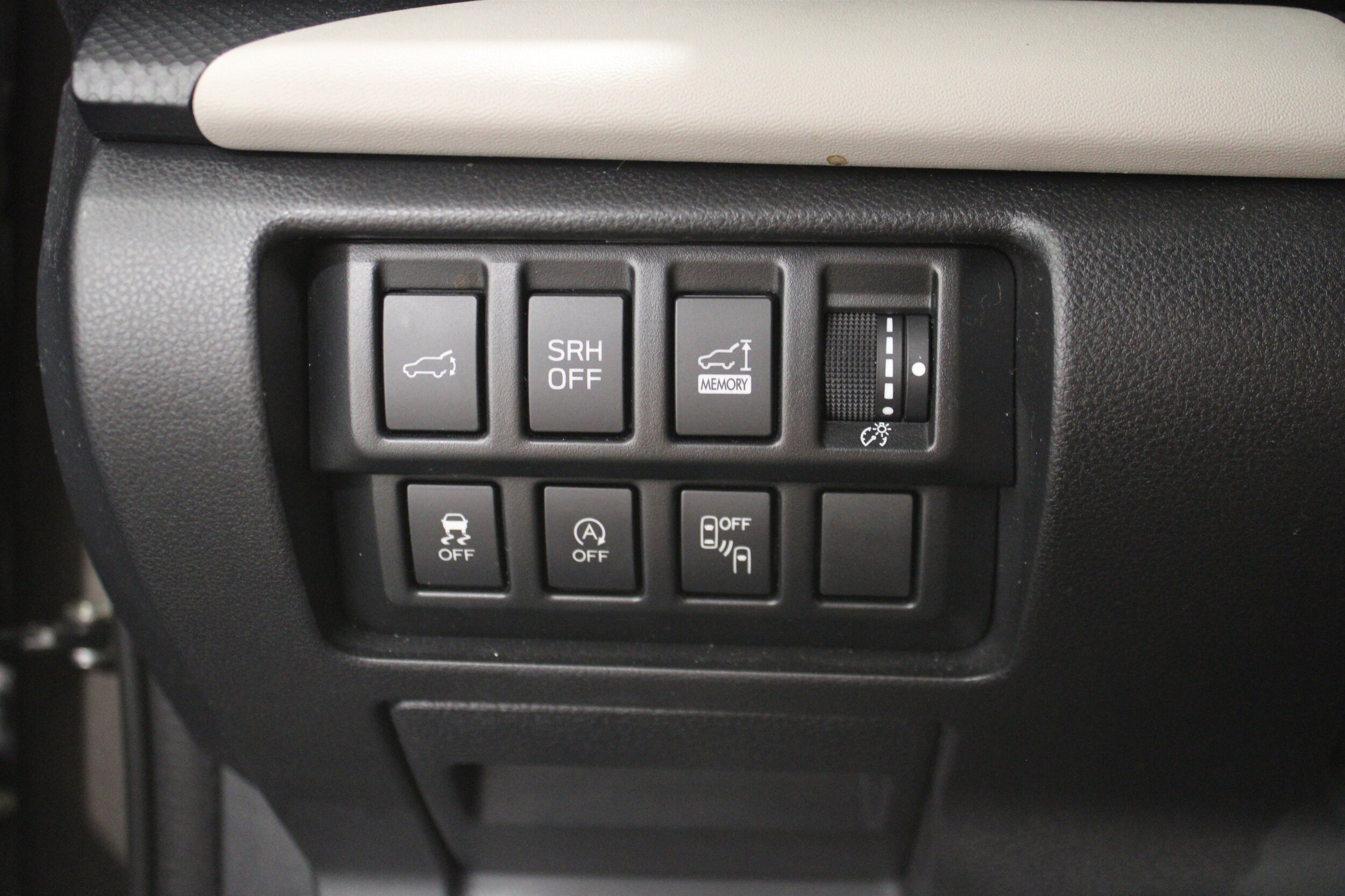 2023 Subaru Forester Limited - Photo 18