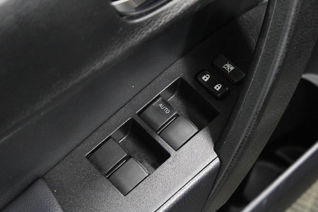 Used 2019 Toyota Corolla SE Sedan