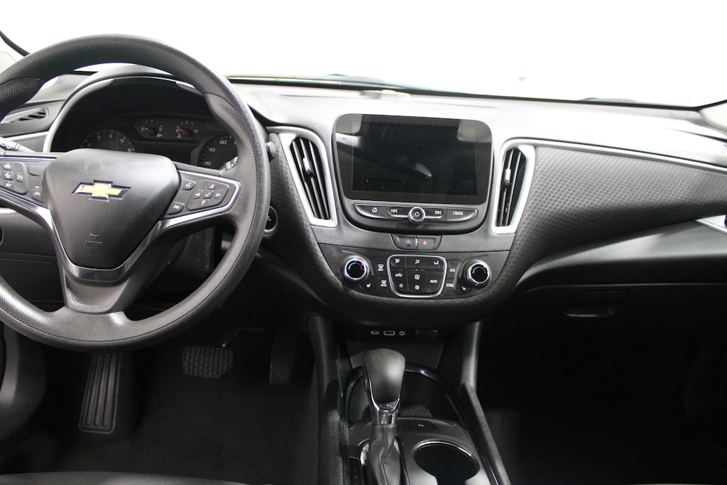 Used 2024 Chevrolet Malibu 1LT Sedan