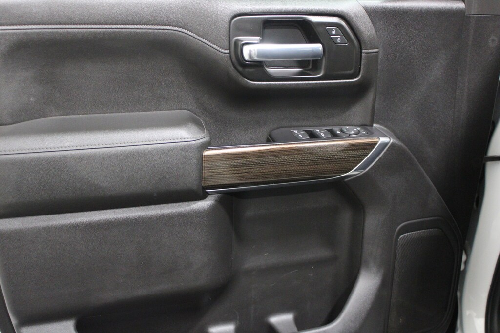 Used 2020 Chevrolet Silverado 1500 LT Truck Crew Cab