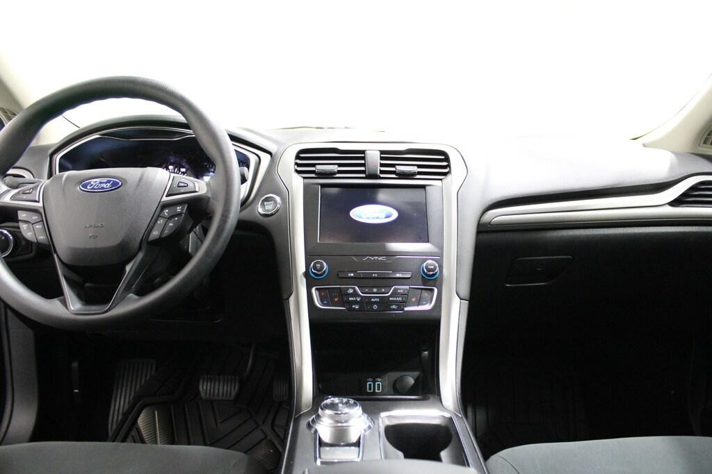 Used 2020 Ford Fusion SE Sedan