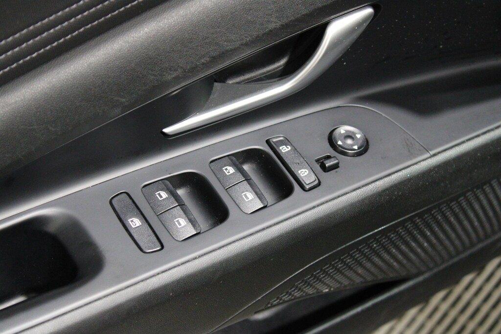 Used 2023 Hyundai Elantra SEL Sedan