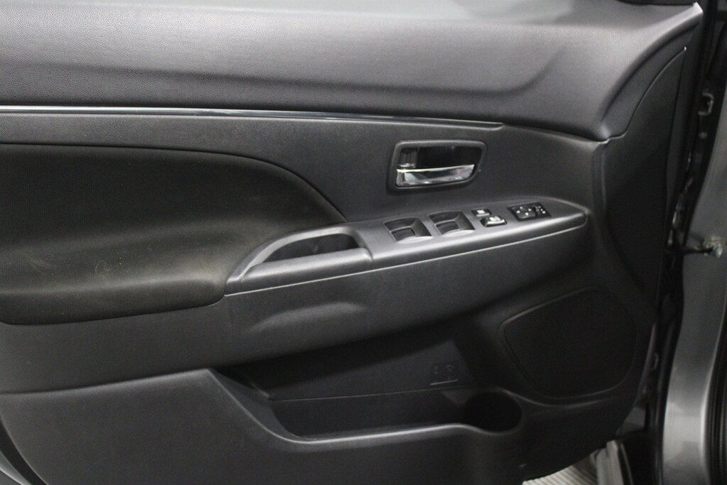 Used 2024 Mitsubishi Outlander Sport 2.0 ES SUV