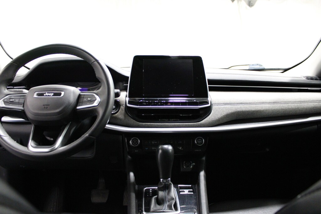 Used 2022 Jeep Compass Latitude SUV