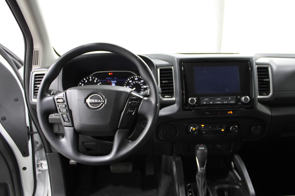 Used 2023 Nissan Frontier SV Truck Crew Cab