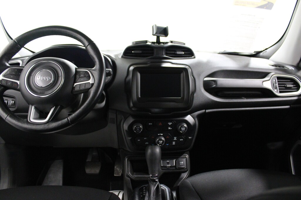 Used 2021 Jeep Renegade Latitude SUV