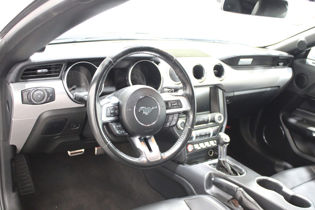 Used 2022 Ford Mustang Convertible