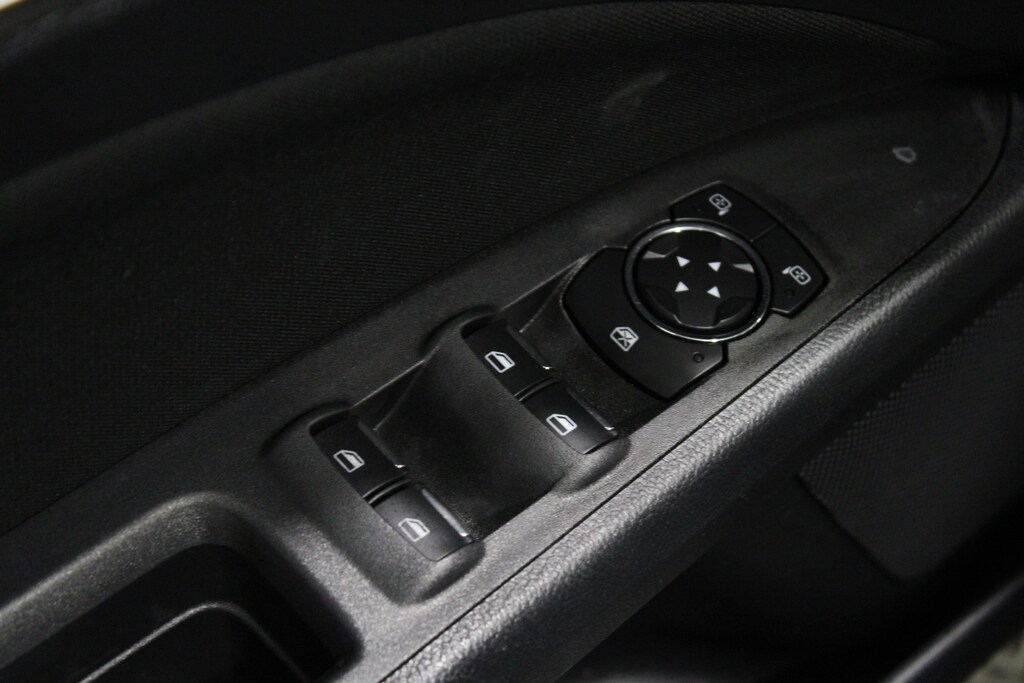 Used 2020 Ford Fusion SE Sedan