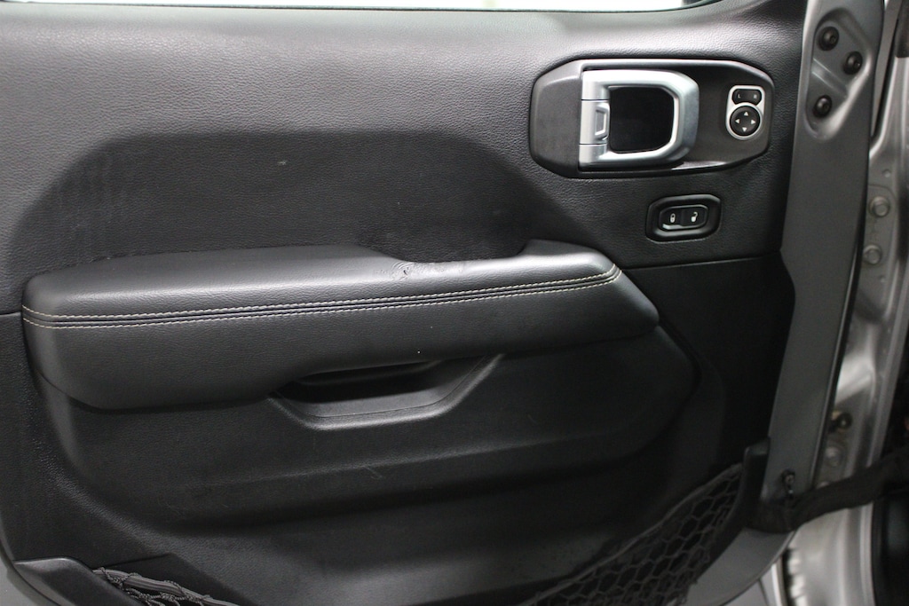 Used 2020 Jeep Wrangler Unlimited Sahara SUV