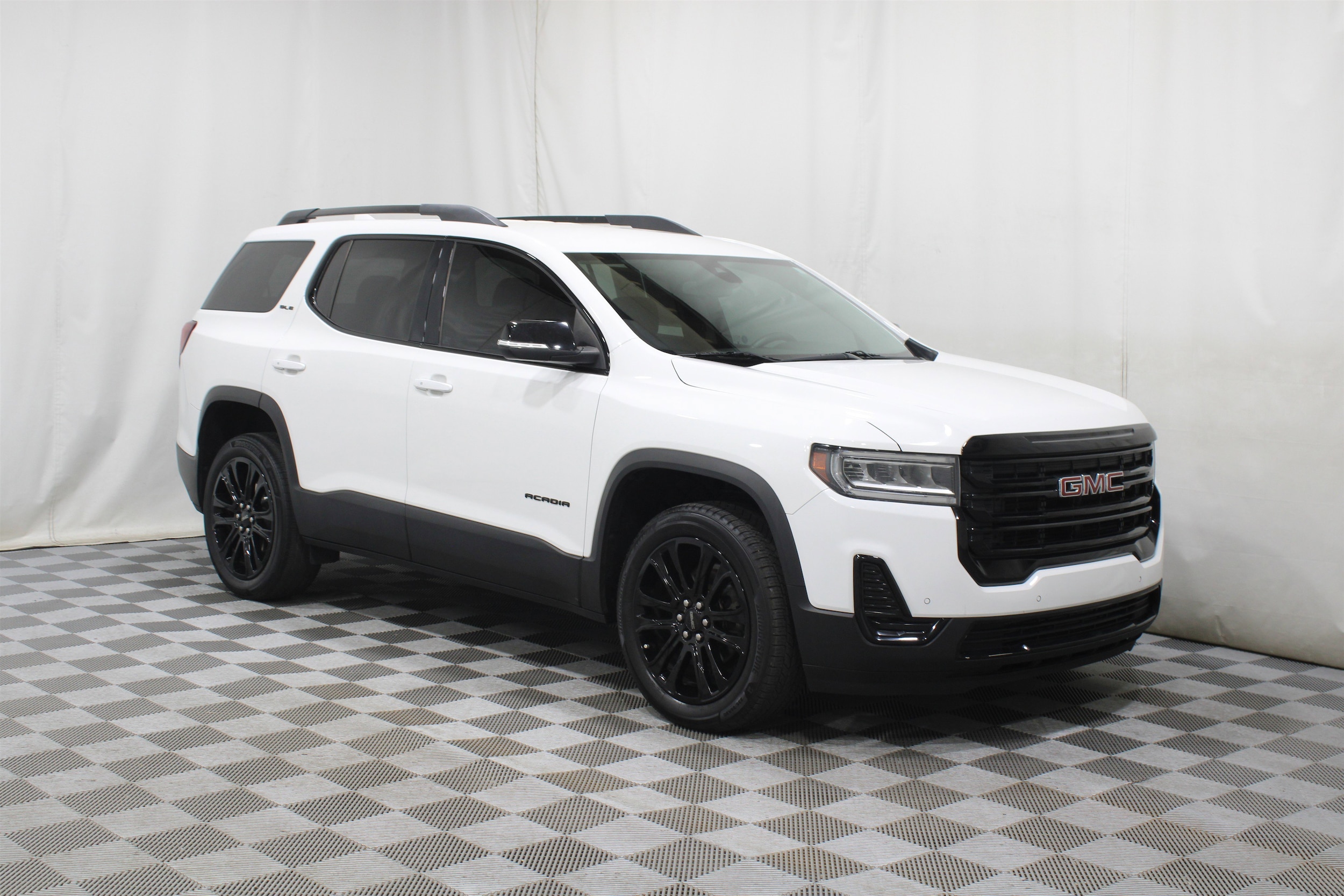 2022 GMC Acadia SLE
