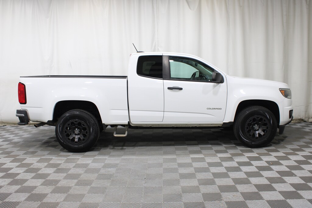 Used 2019 Chevrolet Colorado WT Truck Extended Cab
