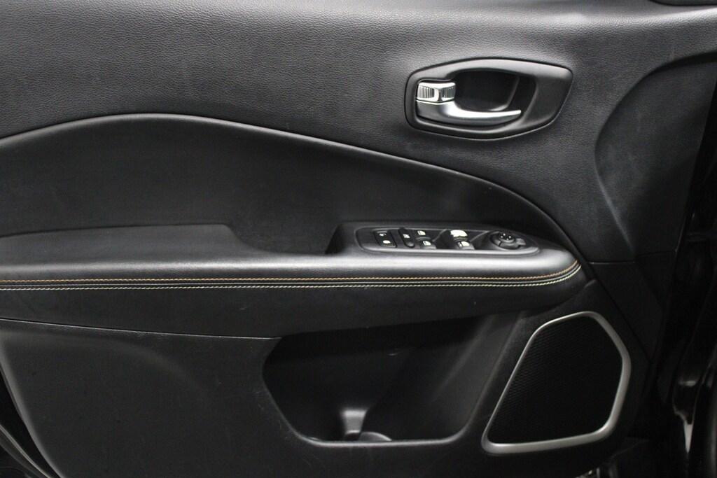 Used 2019 Jeep Compass Latitude 4x4 SUV