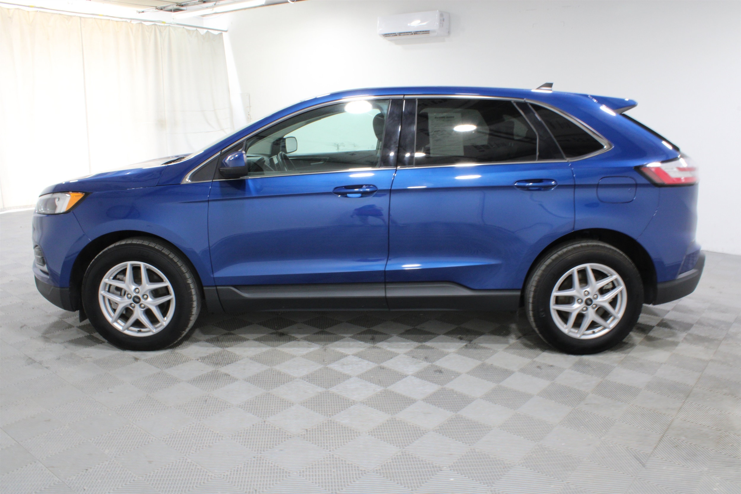 2024 Ford Edge SEL - Photo 30