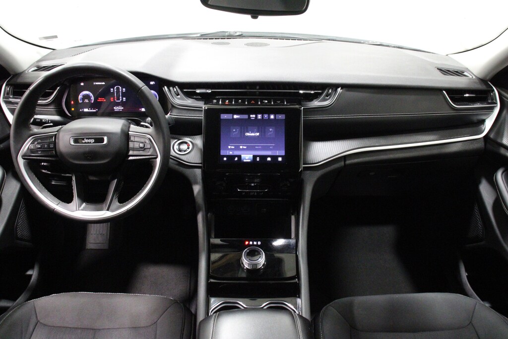 Used 2023 Jeep Grand Cherokee L L Laredo SUV