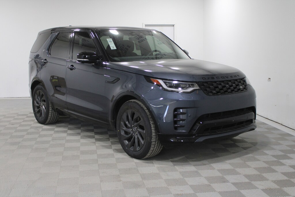 Used 2024 Land Rover Discovery P360 Dynamic SE SUV