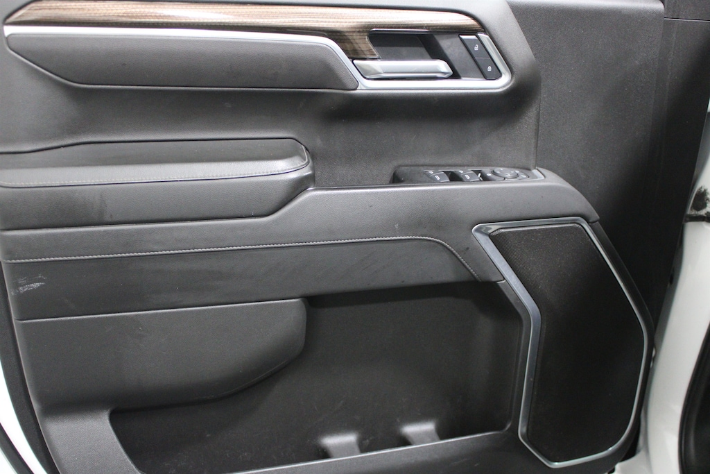 Used 2025 Chevrolet Silverado 1500 LT w/1LT Truck Crew Cab