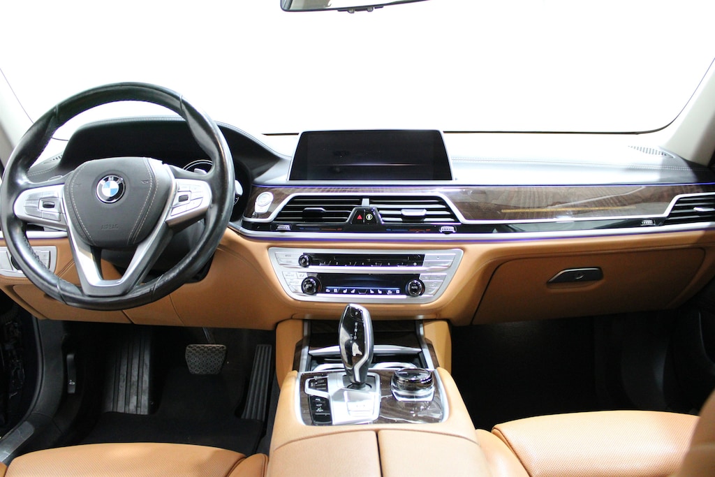 Used 2019 BMW 740i xDrive Sedan