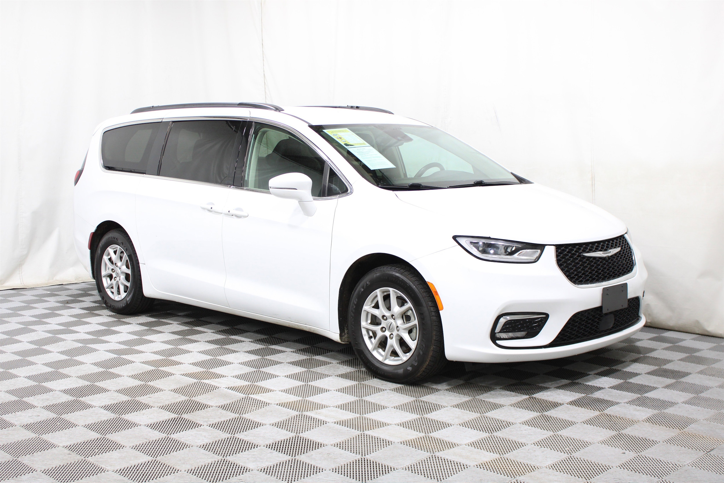 2022 Chrysler Pacifica Van Passenger Van 