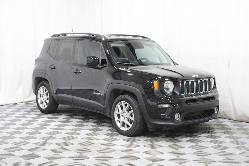 Used 2020 Jeep Renegade Latitude FWD SUV