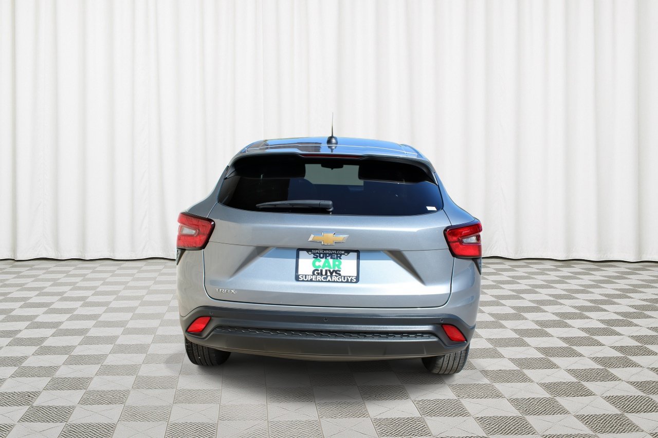 Used 2025 Chevrolet Trax LS SUV