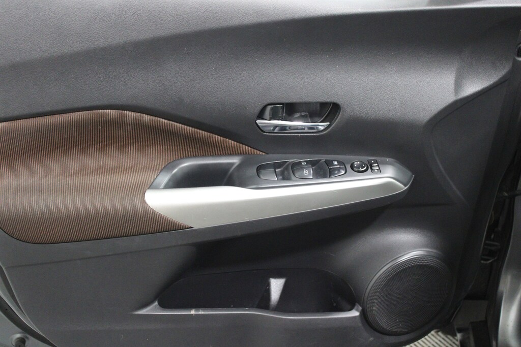 Used 2020 Nissan Kicks SR SUV