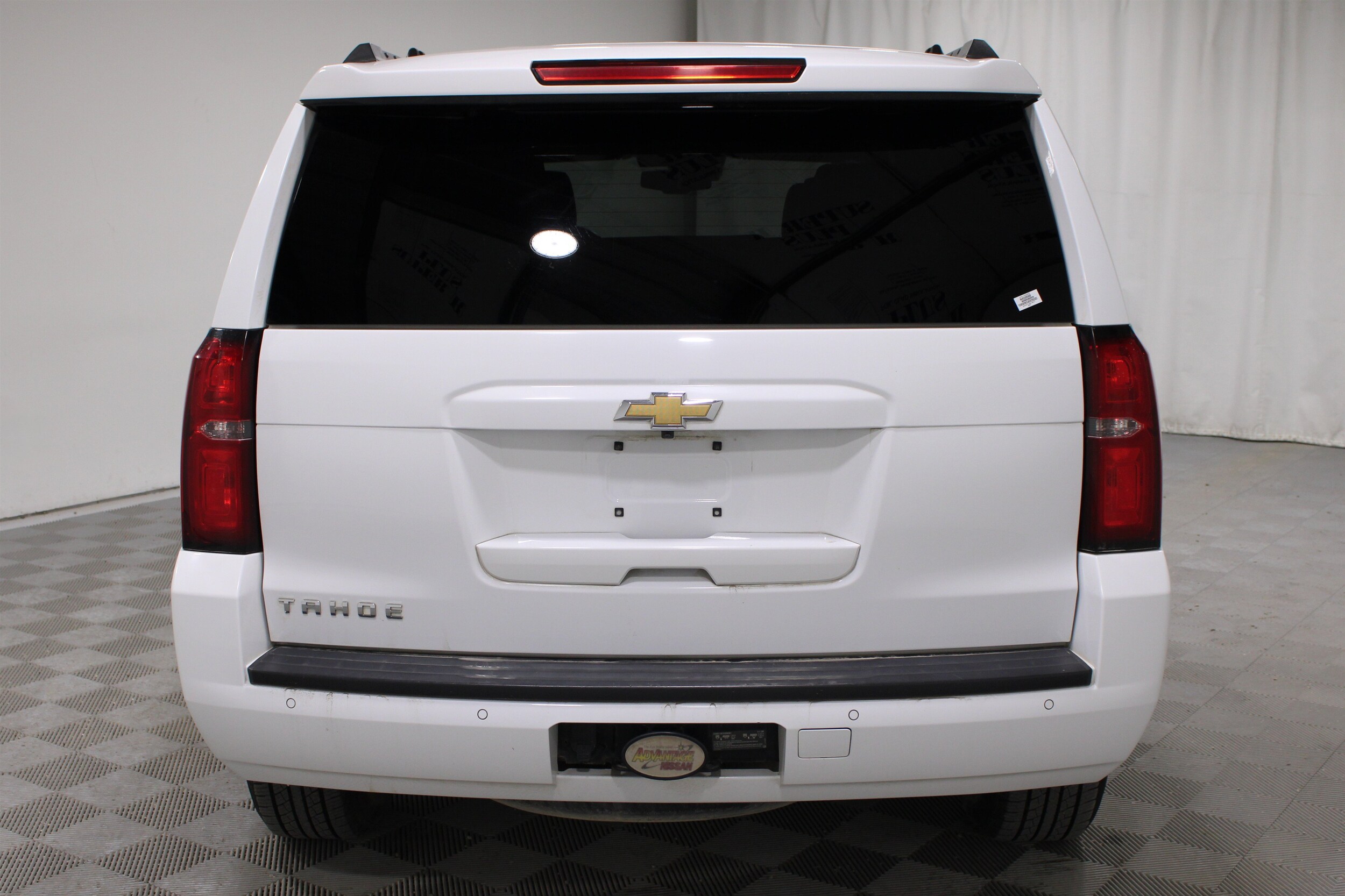 2016 Chevrolet Tahoe LT - Photo 28