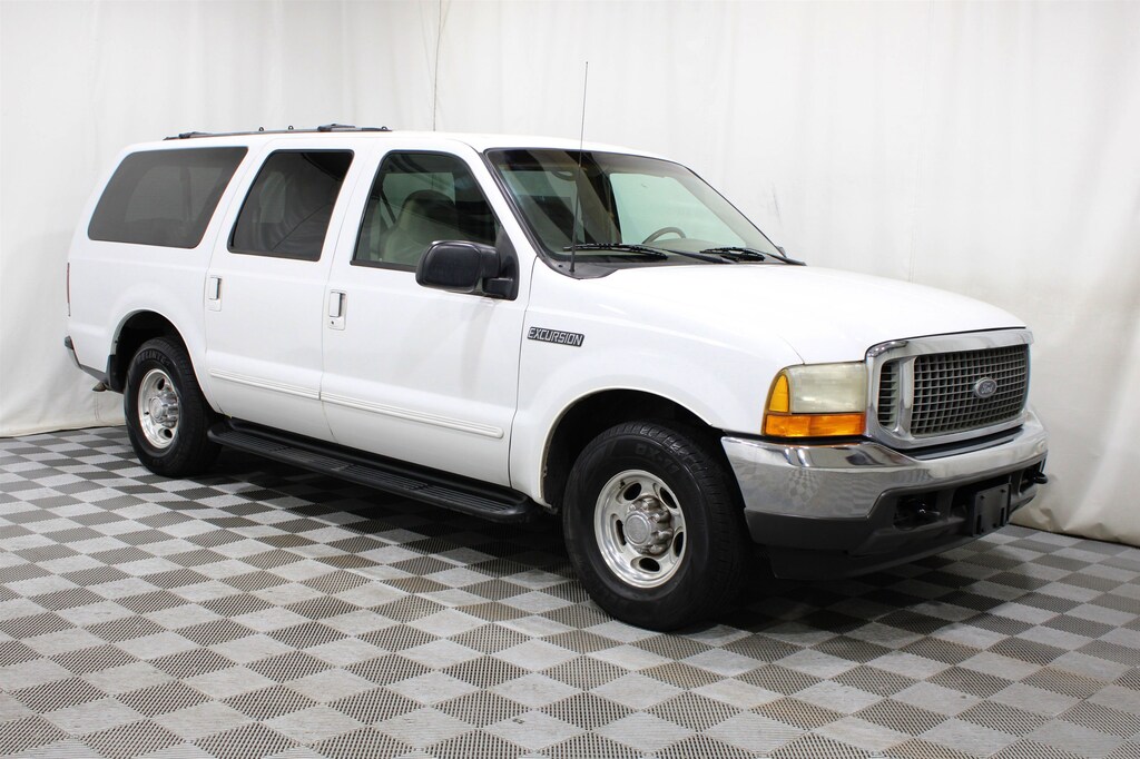 Used 2000 Ford Excursion XLT SUV
