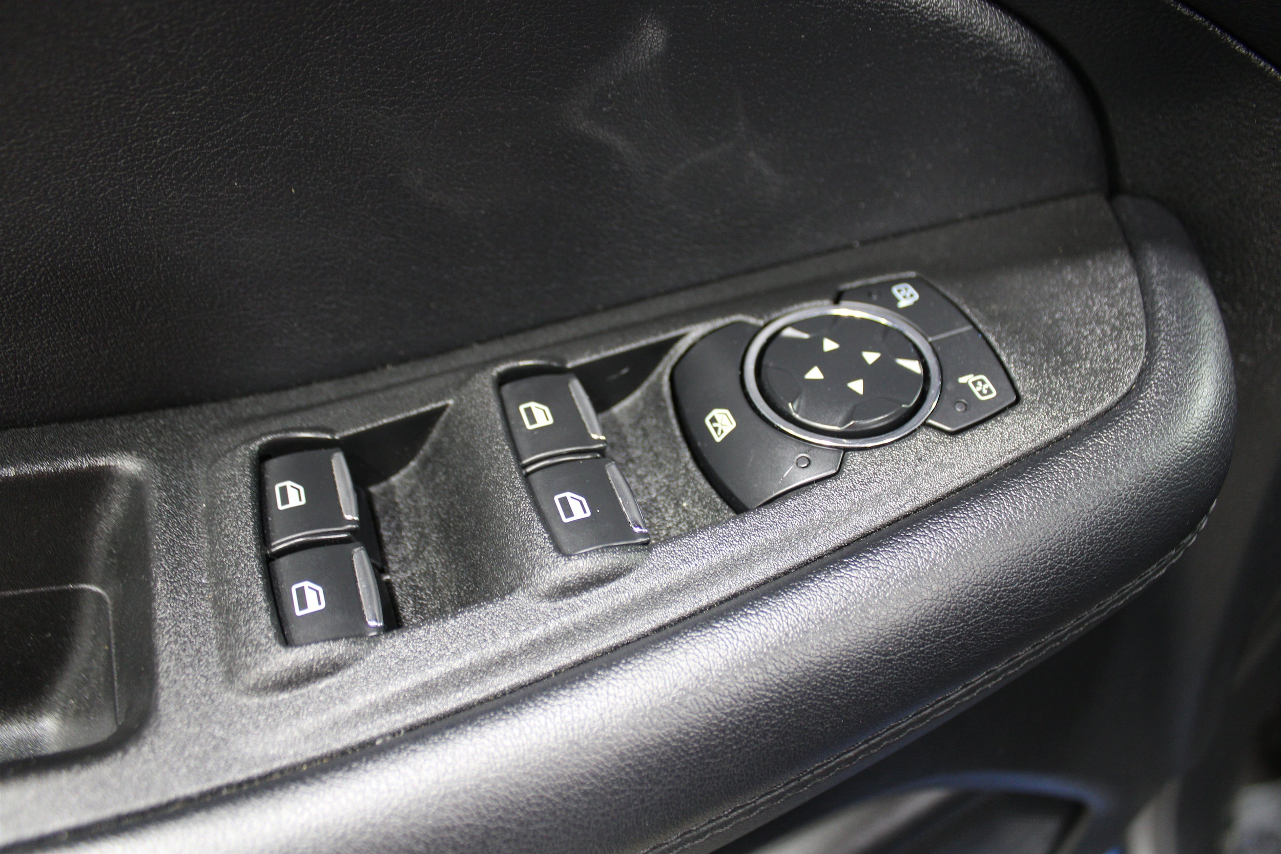 2024 Ford Edge SEL - Photo 7