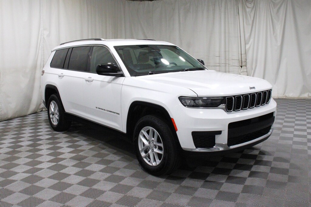 Used 2023 Jeep Grand Cherokee L L Laredo SUV
