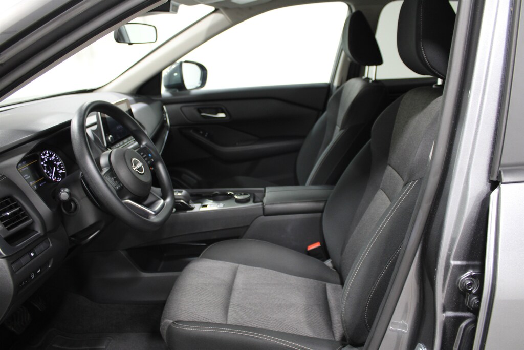 Used 2024 Nissan Rogue SV SUV