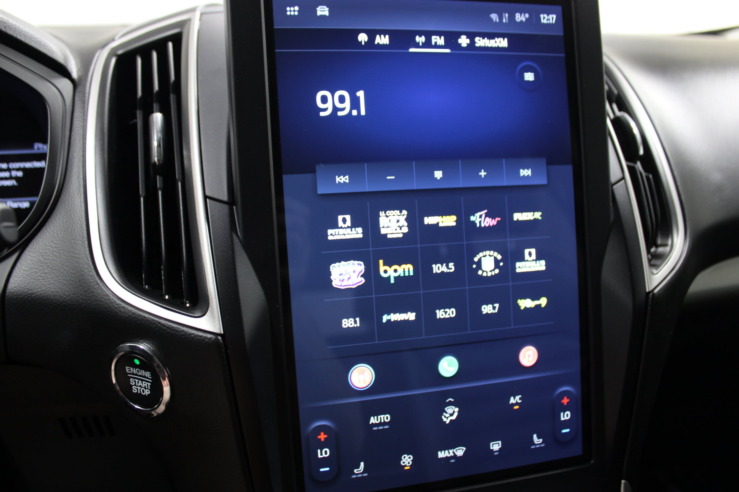 2024 Ford Edge SEL - Photo 14