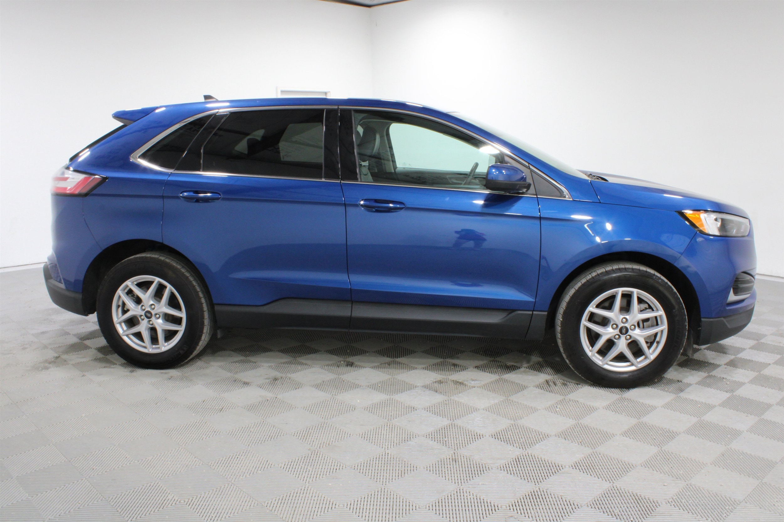 2024 Ford Edge SEL - Photo 26