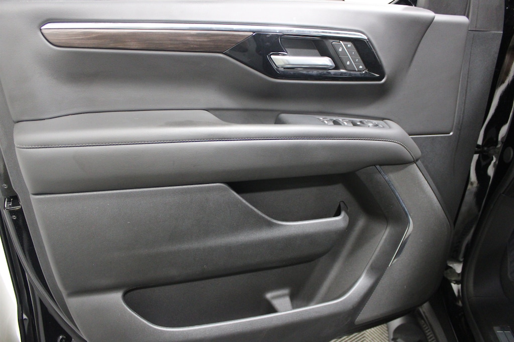 Used 2026 Chevrolet Tahoe Z71 SUV