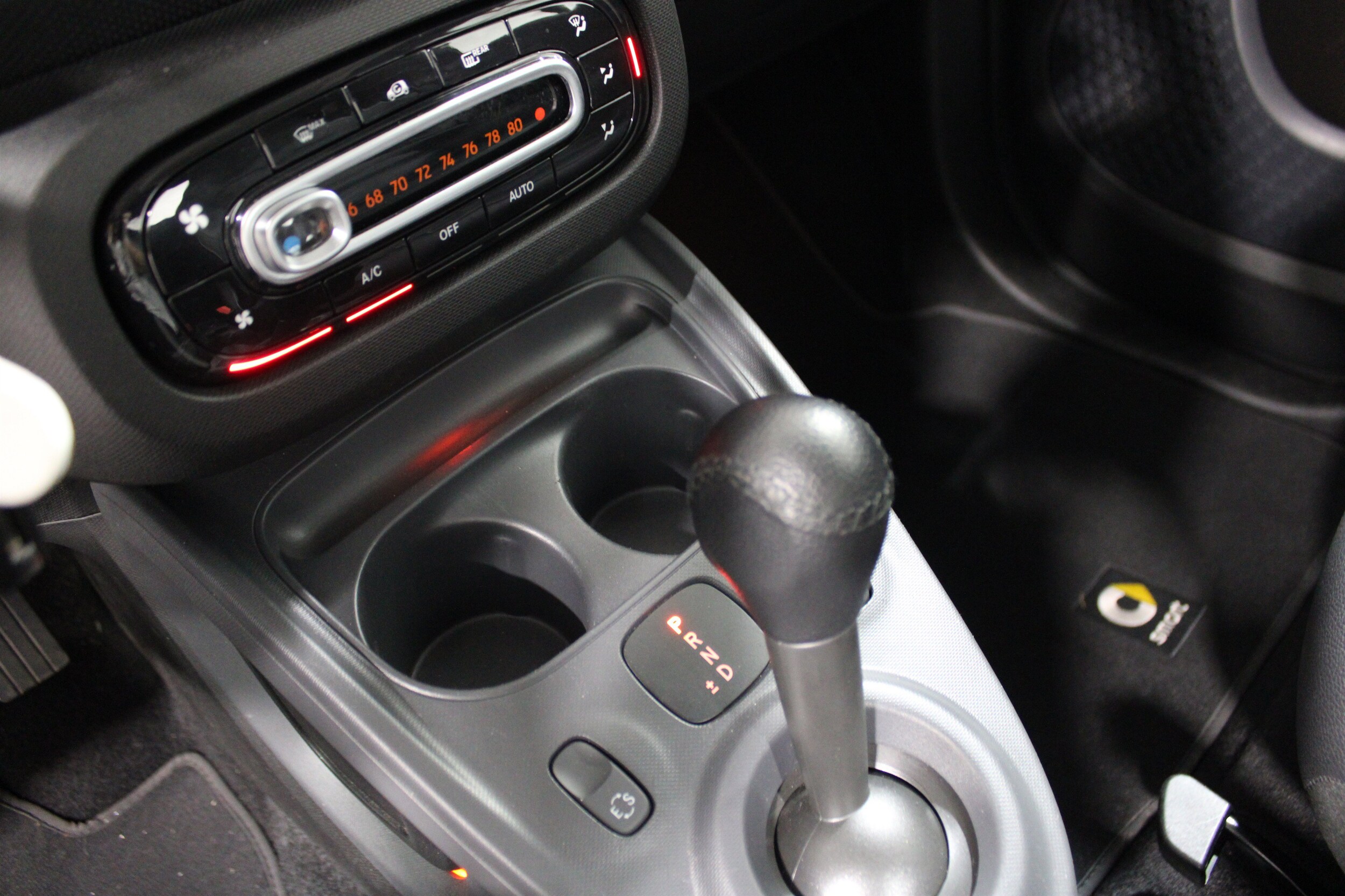 2017 smart fortwo prime - Photo 14