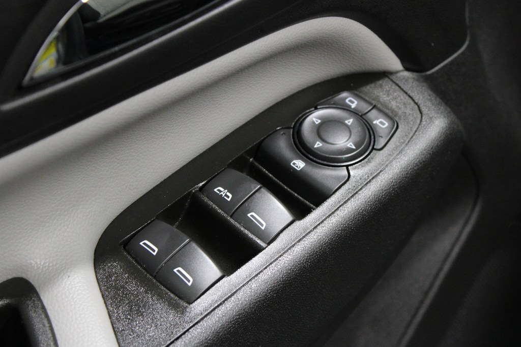 Used 2024 Chevrolet Equinox LT w/2FL SUV