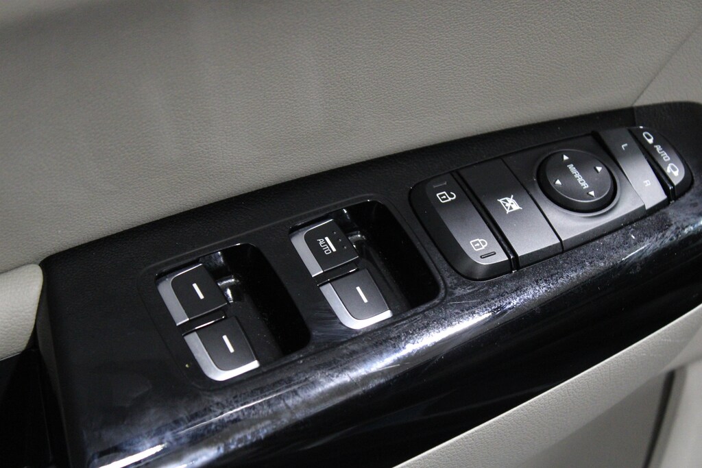 Used 2019 Kia Sportage EX SUV