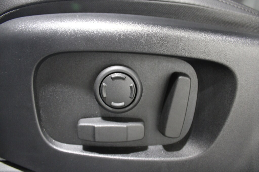 Used 2025 Land Rover Range Rover Evoque Core S SUV