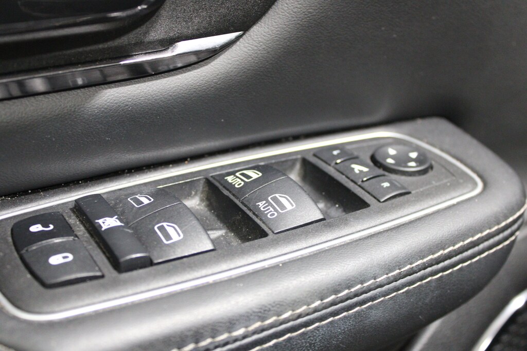 Used 2023 Ram 1500 Limited Truck Crew Cab